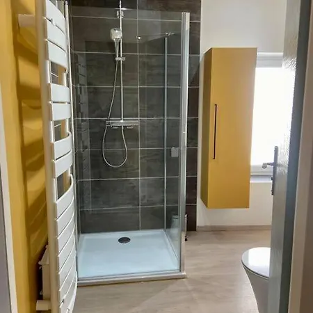 Appartement Climatise Proche Gare Bourg-en-Bresse