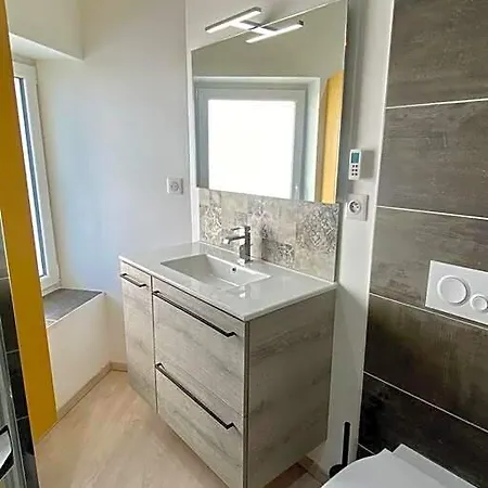 Appartement Climatise Proche Gare